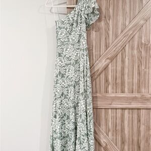Show Me Your MuMu One-Shoulder Floral Dress in Green and White